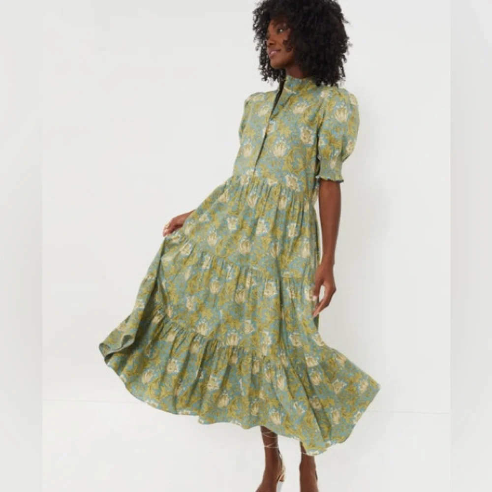 Hyacinth House Blue and Green Leafy Floral Bennett Maxi Dress - brand new! - Picture 1 of 3